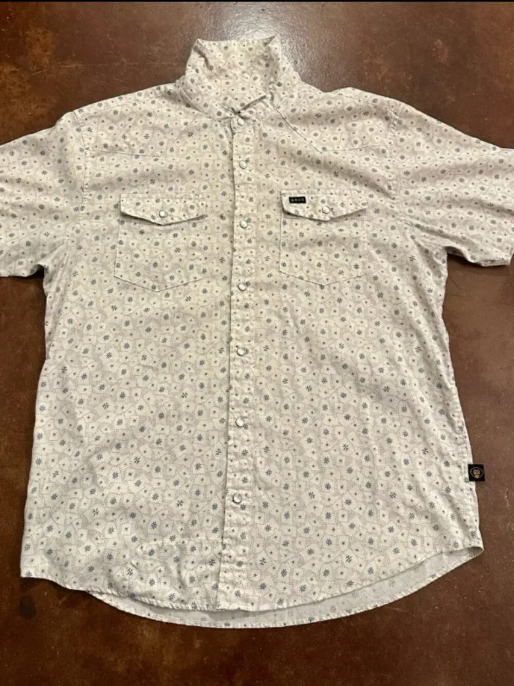 Howler Bros Men’s Pearl Snap Short Sleeve Button Up Size Medium